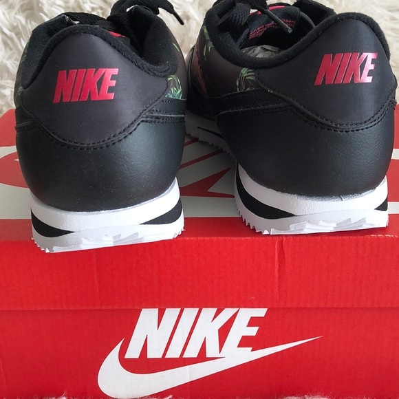 NIKE CORTEZ BASIC SNEAKERS - Picture 5 of 9